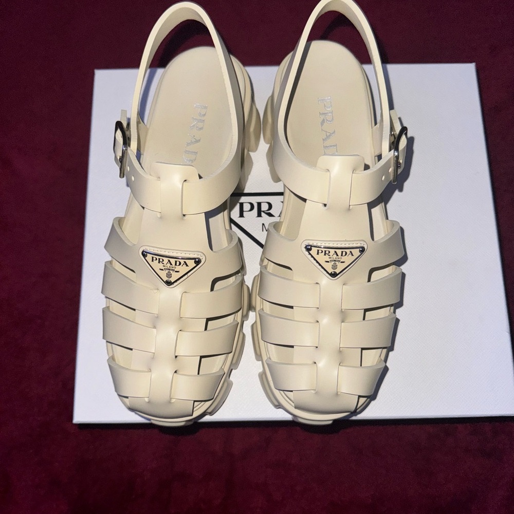 Prada Foam Rubber Monolith Fisherman Platform Sandals in Qsize 40. New with box